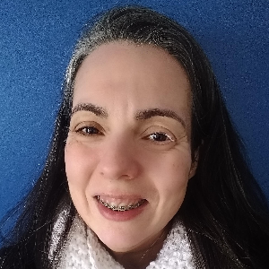 Fabíola Costa