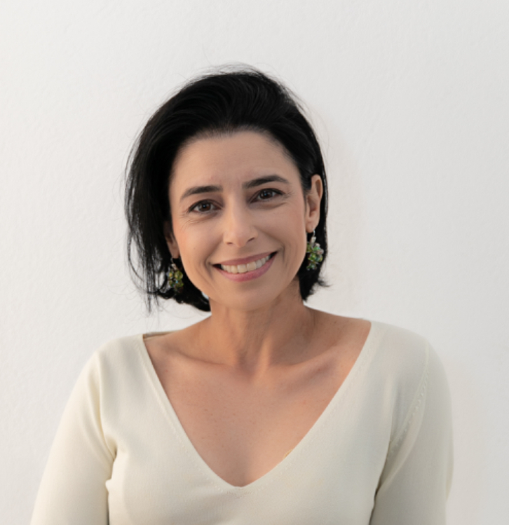 Carla Vidal Abrão