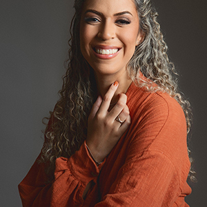 Iandra Kaline Lima Barbosa