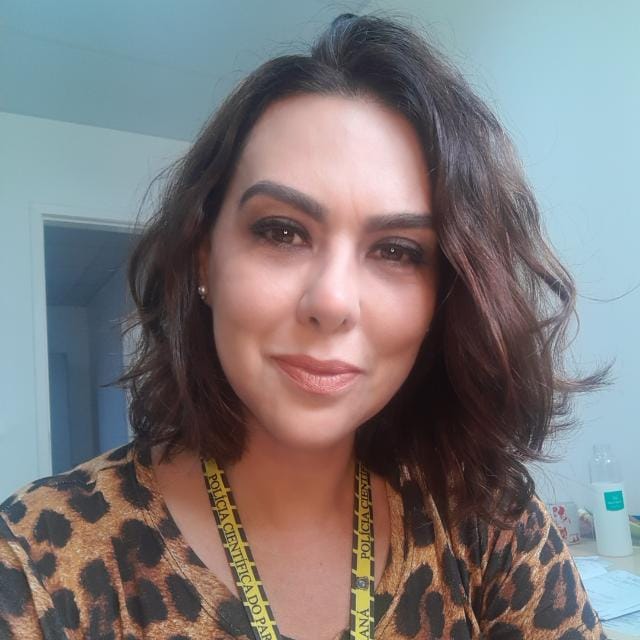Denise de Oliveira Carneiro Berejuk