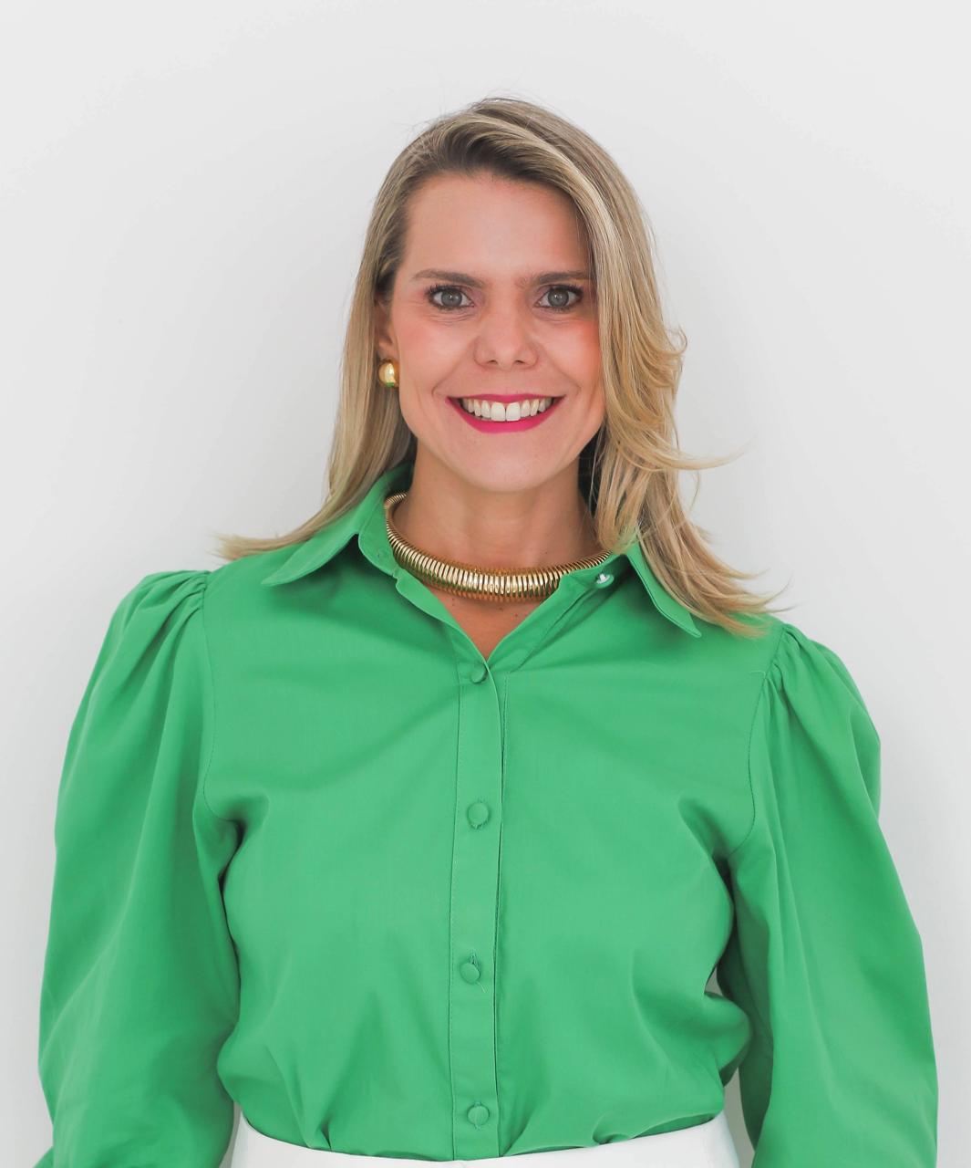 Elma Heitmann Mares Azevedo
