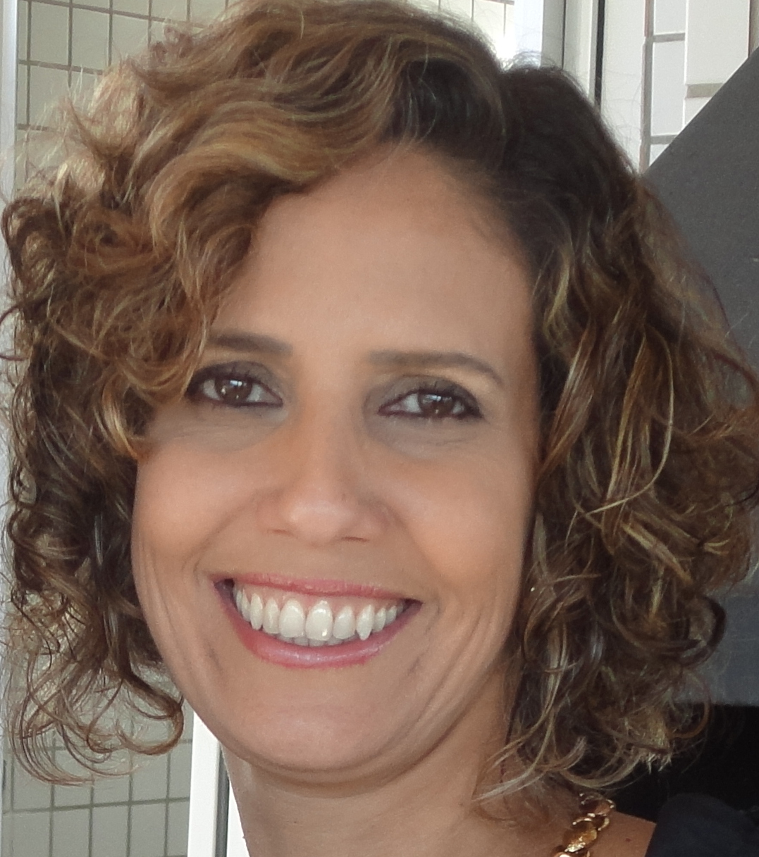 Letícia Caldas Teixeira