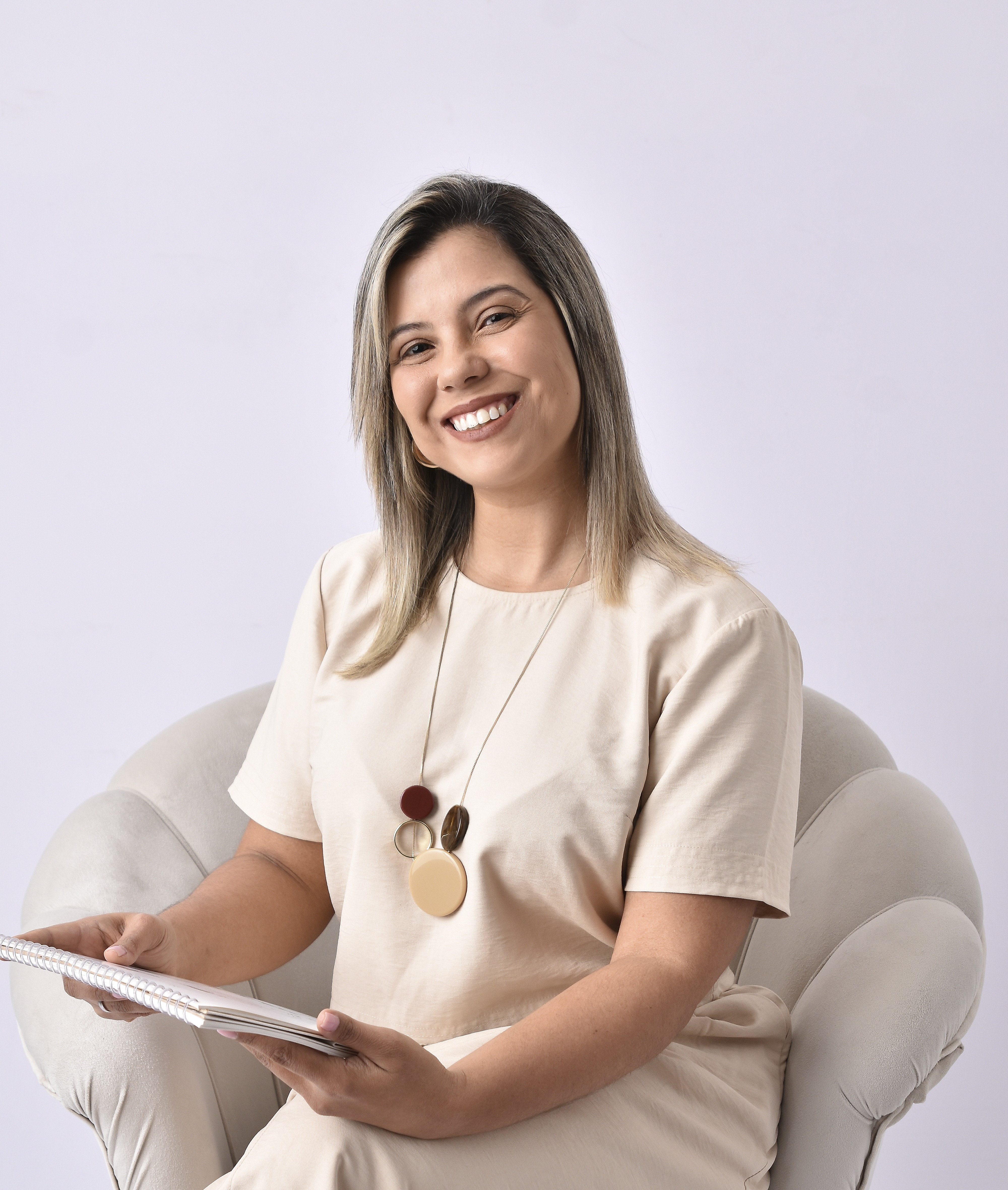 Renata Pires Sena de Assumpção Victorio
