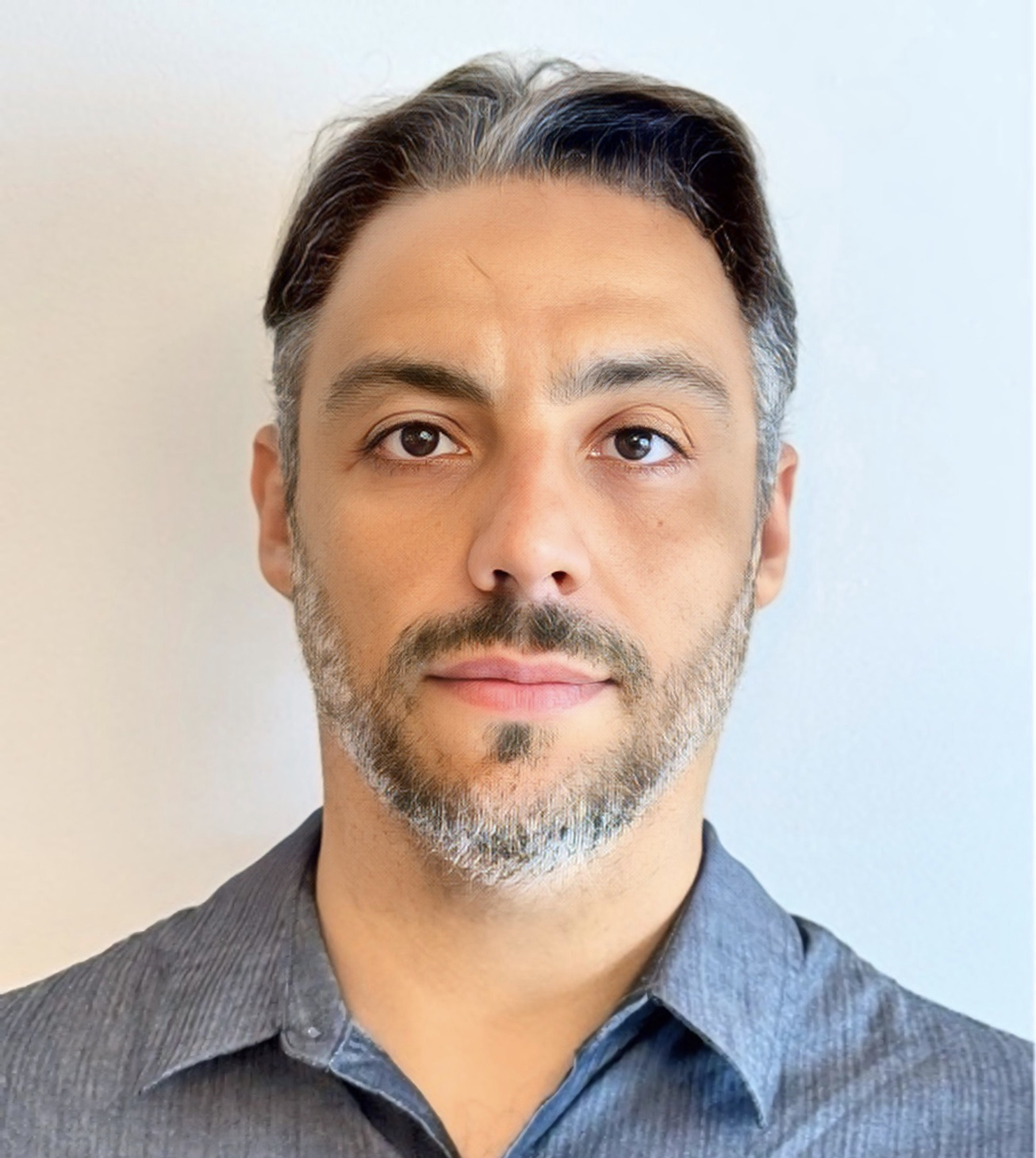 Tiago Lima Bicalho Cruz