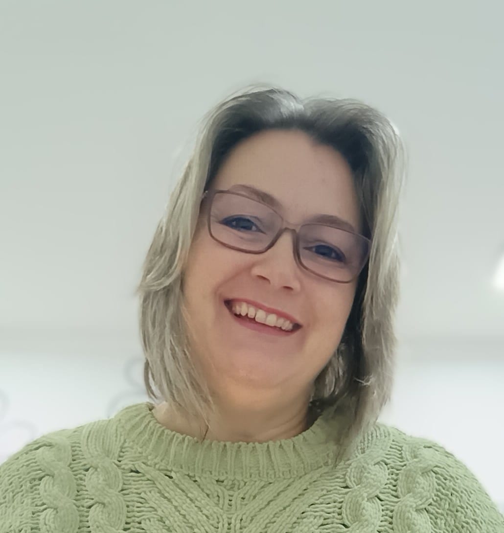 Luciana Maria Galvão Wolff