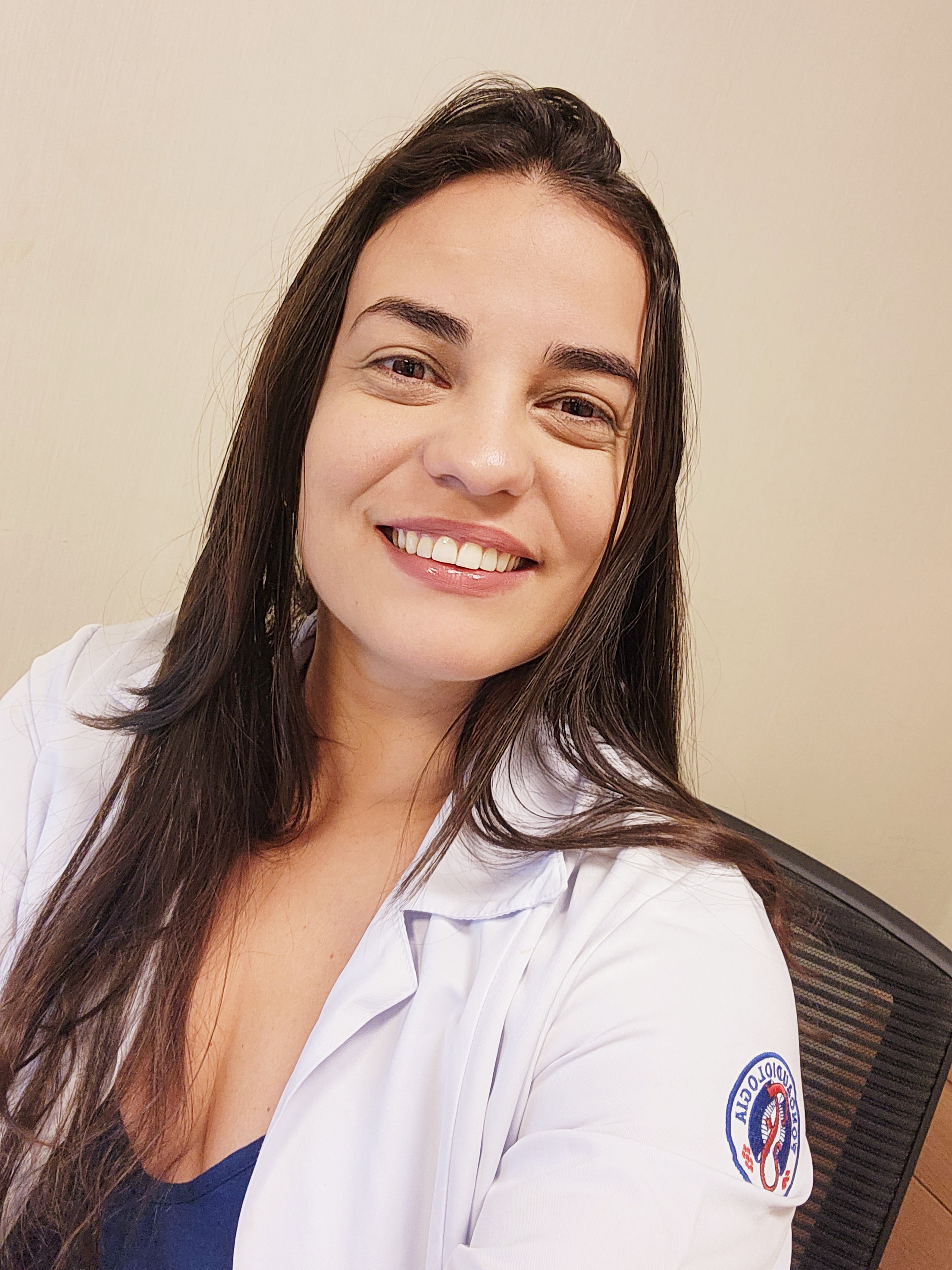 Aline Natallia Simoes De Almeida